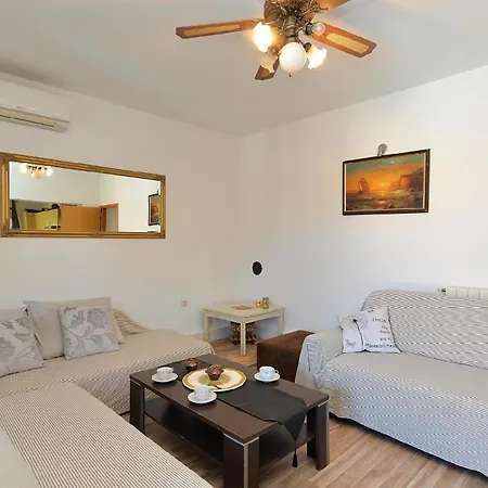 Fuer 8 Personen Ca 100 Qm In Fazana-surida, Istrien Istrische Riviera * Valbandon