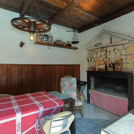 Apartment Fuer 8 Personen Ca 100 Qm In Fazana-surida, Istrien Istrische Riviera *